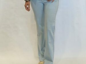 broek button lichtblauw