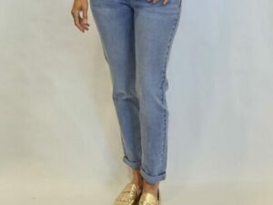 Hello Miss mom jeans