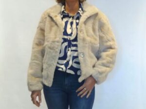 Fake fur jas beige