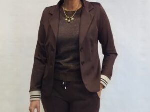 Angelle Milan travelblazer bruin